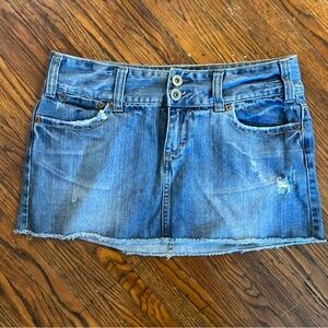 American Eagle distressed mini skirt denim size 10